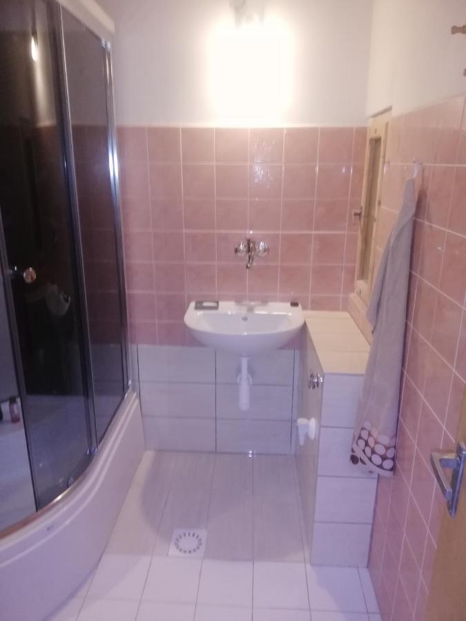 Appartamento privát femamki Licartovce Esterno foto