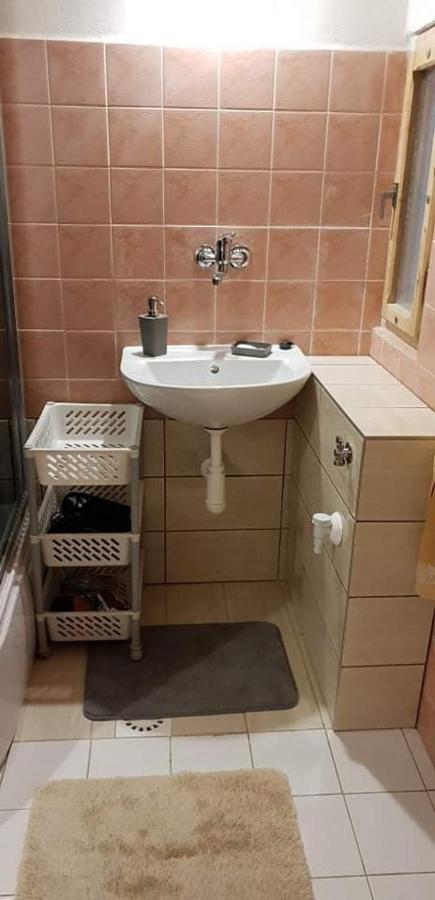 Appartamento privát femamki Licartovce Esterno foto