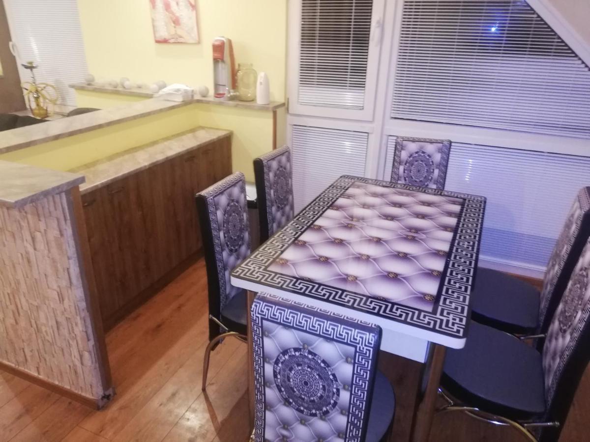 Appartamento privát femamki Licartovce Esterno foto